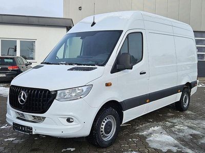 Weiß Gebraucht 2023 Mercedes Sprinter Van | 42.245 € (Fairer Preis)