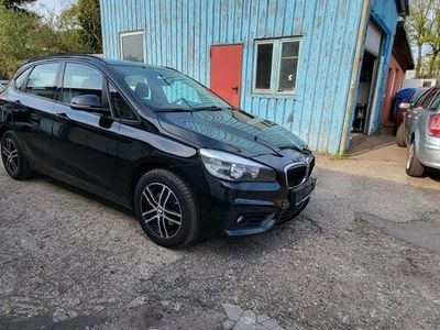 BMW 218