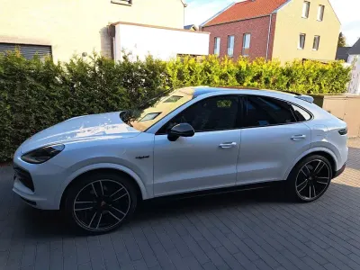 Occasion Porsche Cayenne Coupe Platinum Edition 462 ch (339 kW) 2023 Blanc Coupé