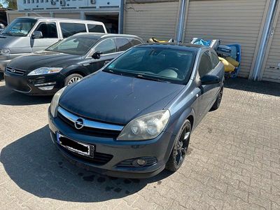 Second-hand Opel Astra GTC 125 CP (91 kW) 2007 Coupe