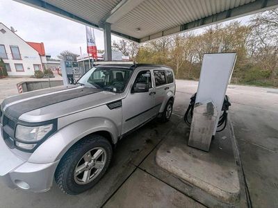 Second-hand Dodge Nitro 177 CP (130 kW) 2008 Argintiu SUV