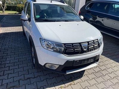 Weiß Gebraucht 2020 Dacia Sandero Prestige Kleinwagen | 5.999 €