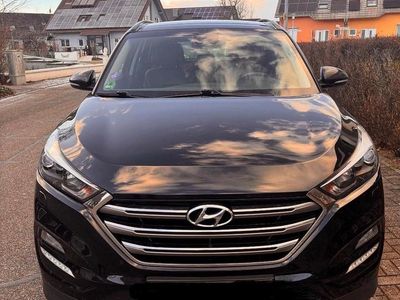 Schwarz Gebraucht 2016 Hyundai Tucson Style SUV | 16.990 € (Fairer Preis)