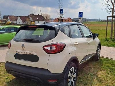Gebraucht Renault Captur Life 90 PS (66 kW) 2018 Beige SUV