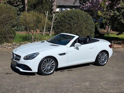 Gebraucht Mercedes SLC200 AMG line 184 PS (135 kW) 2018 Polarweiss  unilack Cabrio