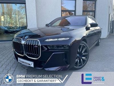 Gebraucht BMW i7 Sport Line 484 kW (659 PS) 2025 Belladonna purple Limousine