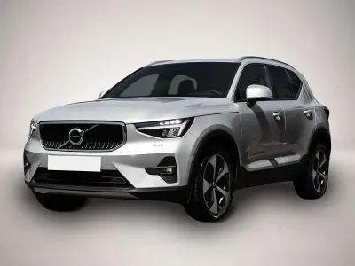 Gebraucht Volvo XC40 Core 197 PS (144 kW) 2023 Manufacturer SUV