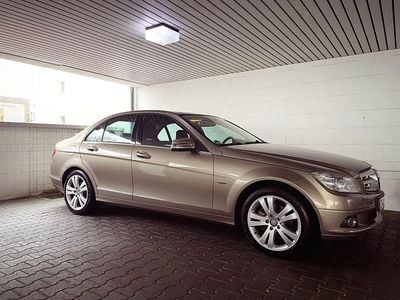 Gebraucht Mercedes C180 Avantgarde 156 PS (114 kW) 2009 Gold Limousine
