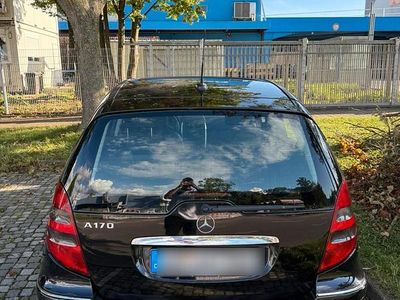 Mercedes A200