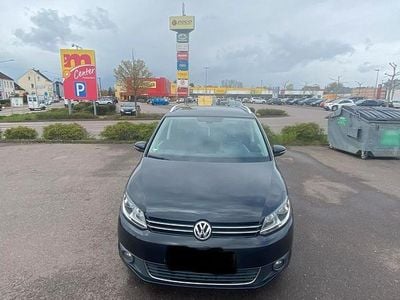 Gebraucht VW Touran 105 PS (77 kW) 2013 Schwarz Van / Kleinbus
