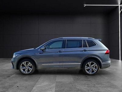 Usata VW Tiguan Allspace R-line 200 CV (147 kW) 2022 Grigio SUV