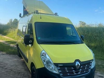 Gelb Gebraucht 2018 Renault Master Limousine | 17.200 €