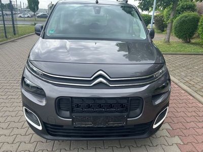 Gebraucht Citroën Berlingo Feel 102 PS (75 kW) 2018 Grau Van / Kleinbus