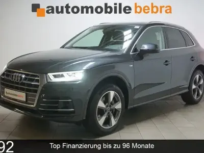 Używany Audi Q5 S-Line 231 KM (169 kW) 2020 Szary SUV
