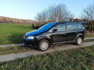 Schwarz Gebraucht 2005 VW Touran Van / Kleinbus | 1.955 € (Guter Preis)