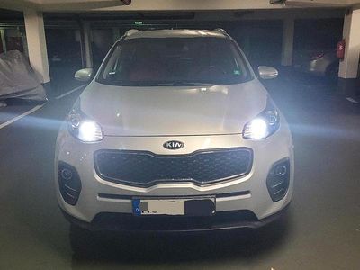 Gebraucht 2016 Kia Sportage SUV | 14.200 € (Etwas zu teuer)