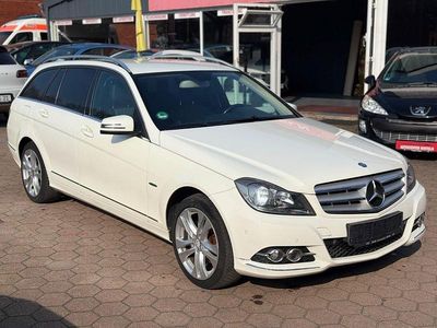 Gebraucht Mercedes C220 Avantgarde 170 PS (125 kW) 2012 Weiß Limousine