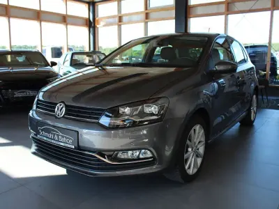 Gebraucht VW Polo Highline 110 PS (80 kW) 2015 Grau Limousine