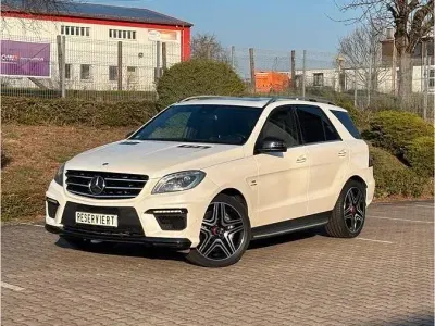 Gebraucht Mercedes ML63 AMG AMG 525 PS (386 kW) 2012 Weiß SUV