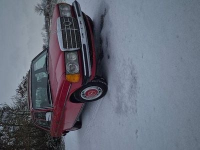 Usata Mercedes E300 88 CV (64 kW) 1980 Rosso Berlina