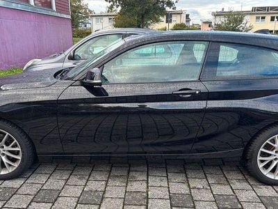 BMW 114