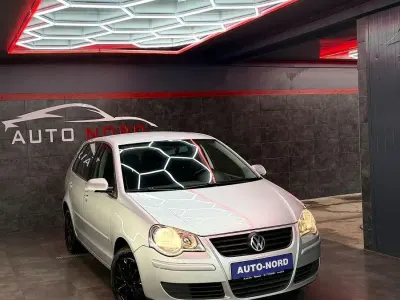 Gebraucht VW Polo Comfortline 80 PS (58 kW) 2006 Silber Kleinwagen