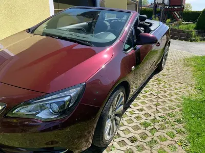 Gebraucht Opel Cascada Innovation 170 PS (125 kW) 2015 Rot Cabrio