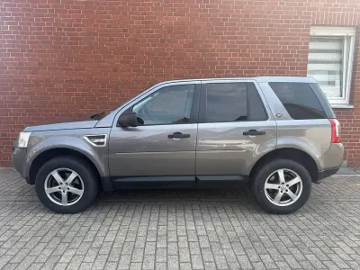 Gebraucht Land Rover Freelander 2 S 152 PS (111 kW) 2010 Grau SUV