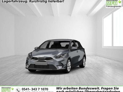 Neu Kia Ceed 140 PS (102 kW) 2025 Lunar silber Kleinwagen