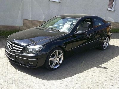 Gebraucht Mercedes CLC180 143 PS (105 kW) 2010 Schwarz Kleinwagen