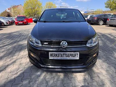 Gebraucht VW Polo Highline 90 PS (66 kW) 2016 Deep black perleffekt Kleinwagen
