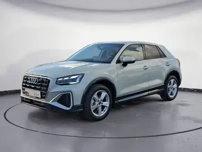 Używany Audi Q2 S-Line 116 KM (85 kW) 2025 Srebrny SUV