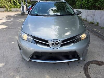 Toyota Auris Touring Sports