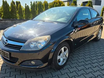 Brugt Opel Astra GTC 105 HK (77 kW) 2007 Sort Sedan