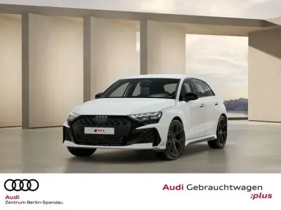 Neu Audi RS3 Sport 400 PS (294 kW) 2026 Weiß Limousine