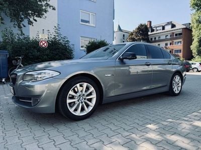 BMW 525