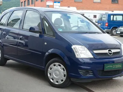 Second-hand Opel Meriva Edition 105 CP (77 kW) 2009 Albastru Monovolum