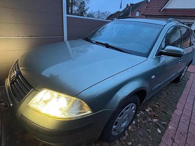 Gebraucht VW Passat 101 PS (74 kW) 2003 Grau Kombi