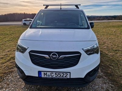 Gebraucht Opel Combo Edition 131 PS (96 kW) 2022 Weiß Van / Kleinbus