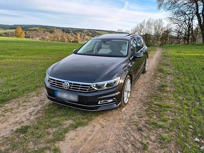 Używany VW Passat 220 KM (161 kW) 2017 Szary Kombi