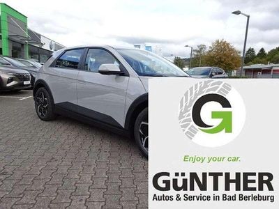 Grau Gebraucht 2024 Hyundai Ioniq 5 SUV | 34.495 € (Etwas zu teuer)