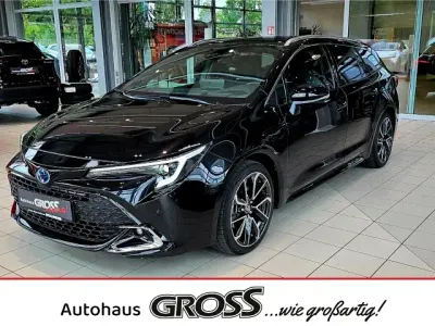 Gebraucht Toyota Corolla Lounge 196 PS (144 kW) 2026 Schwarz Kombi