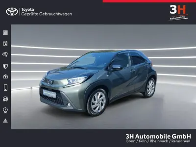 Gebraucht Toyota Aygo X Pulse 72 PS (52 kW) 2022 Grün SUV