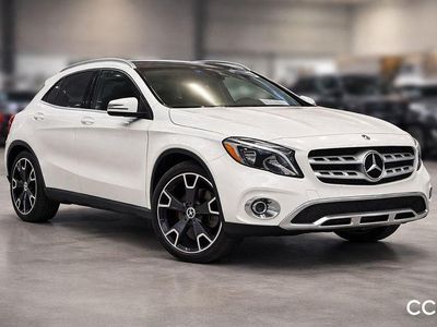 Gebraucht Mercedes GLA250 211 PS (155 kW) 2019 Weiß SUV