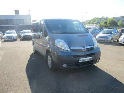 Gebraucht Opel Vivaro Design Edition 114 PS (83 kW) 2012 Grau Van / Kleinbus