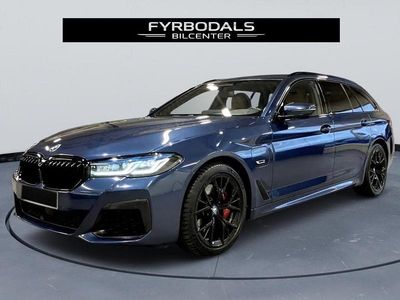 Gebraucht BMW 530e M Sport 292 PS (214 kW) 2023 Blau Limousine