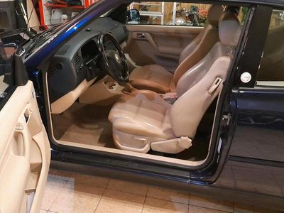 Gebraucht VW Golf IV 115 PS (84 kW) 2003 Blau Cabrio