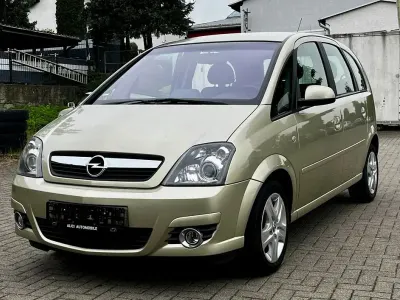 Second-hand Opel Meriva Innovation 105 CP (77 kW) 2009 Argintiu Monovolum