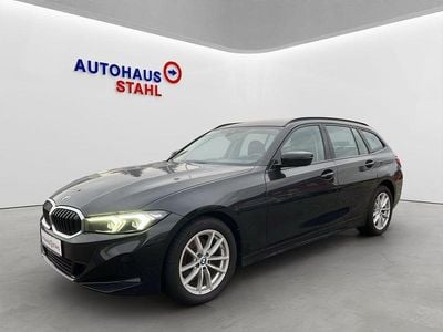Schwarz Gebraucht 2022 BMW 320 Shadowline Kombi | 26.990 € (Superpreis)