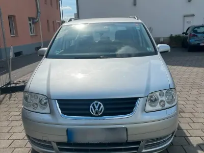 Gebraucht VW Touran 105 PS (77 kW) 2005 Silber Van / Kleinbus